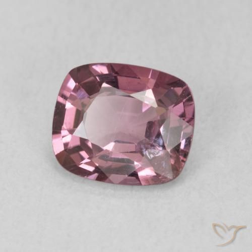 Spinelle Pourpre moyen naturelle Coussin, 1.14 ct, VS