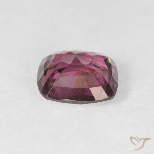 Spinelle Pourpre moyen naturelle Coussin, 1.15 ct, VS