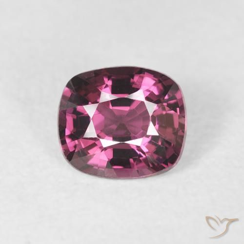 0.92ct Naturel Rouge Rapberry Spinelle, Coussin, VS