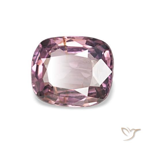 Spinelle Pourpre moyen naturelle Coussin, 0.70 ct, VVS-VS