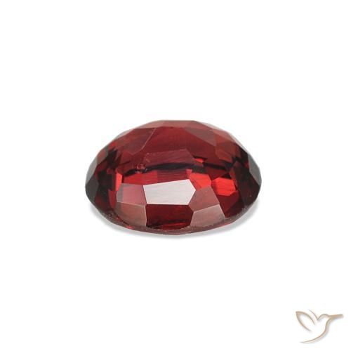 Spinelle Rouge moyen naturelle ovale, 0.57 ct, VS