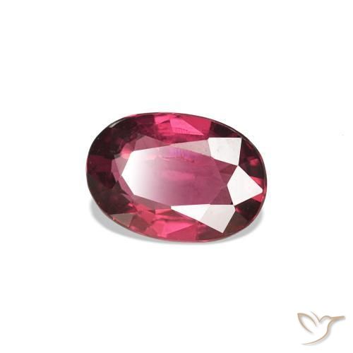 Spinelle Rouge foncé naturelle Coupe ovale, 0.59 ct, VS