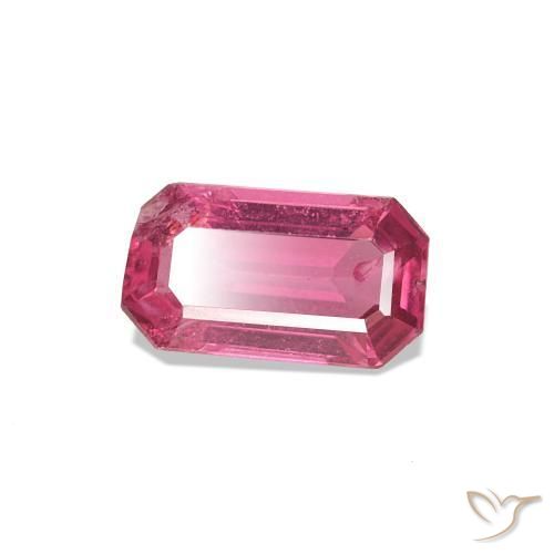 Spinelle Rose foncé naturelle Taille émeraude, 0.56 ct, VS-SI