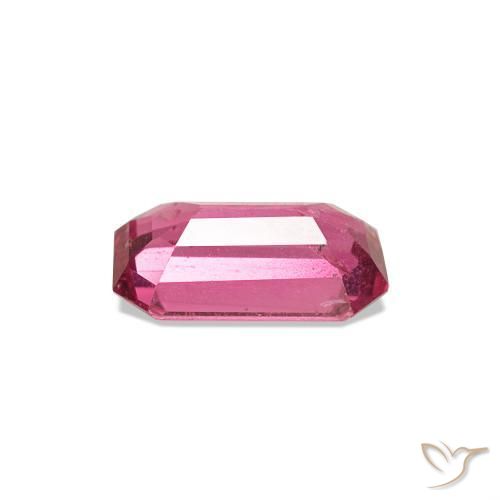 Spinelle Rose foncé naturelle Taille émeraude, 0.56 ct, VS-SI