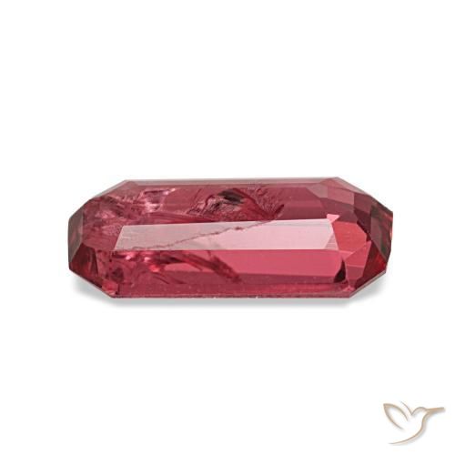Spinelle rouge naturelle taille émeraude, 0,83 ct, SI