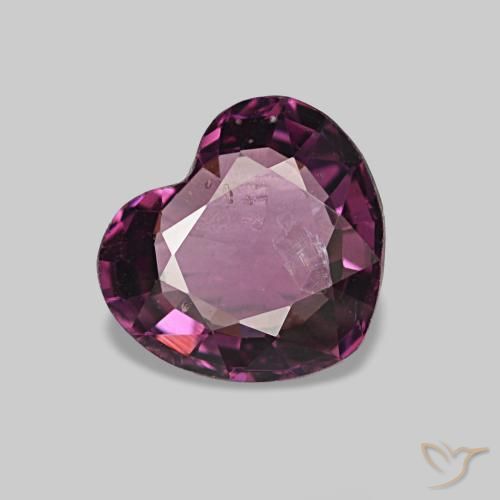 Spinelle pourpre naturelle forme de coeur, 0,72 ct, VS