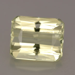 Spodumène Jaune clair naturelle Taille émeraude, 6.20 ct, VS