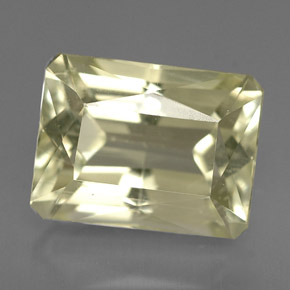 Spodumène Jaune clair naturelle Taille émeraude, 7.32 ct, VS
