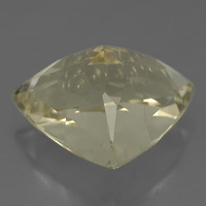 Spodumène Jaune clair naturelle Trillion, 8.31 ct, VS-SI