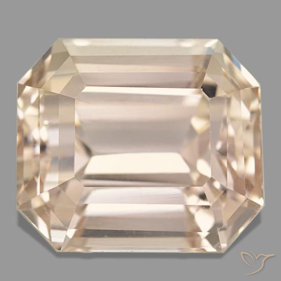 Spodumène orange naturelle taille émeraude, 33,32 ct, VVS-VS