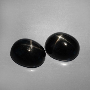 Achetez naturel ct noir diopside étoilé gems, coupe ovale, en provenance inde chez gemselect. en stock, livraison internationale!