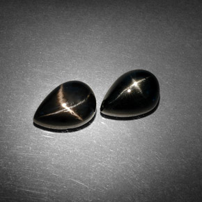 Achetez naturel ct noir diopside étoilé gems, en forme de poire, en provenance inde chez gemselect. en stock, livraison internationale!