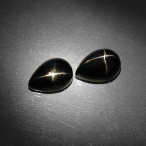 Achetez naturel ct noir diopside étoilé gems, en forme de poire, en provenance inde chez gemselect. en stock, livraison internationale!