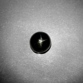 Diopside étoilé noir naturelle coupe roude, 2,12 ct, opaque