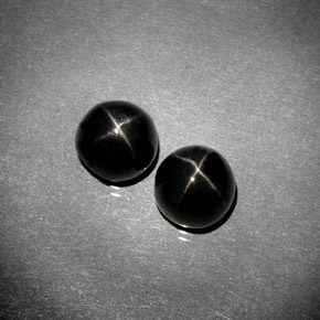 Achetez naturel ct noir diopside étoilé gems, coupe roude, en provenance inde chez gemselect. en stock, livraison internationale!