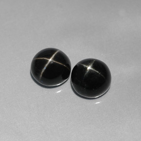Achetez naturel ct noir diopside étoilé gems, coupe roude, en provenance inde chez gemselect. en stock, livraison internationale!