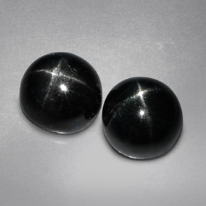 Achetez naturel ct noir diopside étoilé gems, coupe roude, en provenance inde chez gemselect. en stock, livraison internationale!