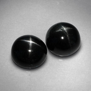 Achetez naturel ct noir diopside étoilé gems, coupe roude, en provenance inde chez gemselect. en stock, livraison internationale!