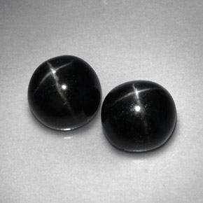 Achetez naturel ct noir diopside étoilé gems, coupe roude, en provenance inde chez gemselect. en stock, livraison internationale!