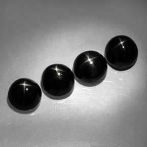 Achetez naturel ct noir diopside étoilé gems, coupe roude, en provenance inde chez gemselect. en stock, livraison internationale!