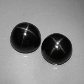 Achetez naturel ct noir diopside étoilé gems, coupe roude, en provenance inde chez gemselect. en stock, livraison internationale!