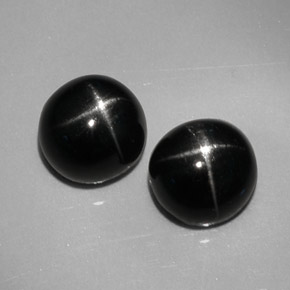 Achetez naturel ct noir diopside étoilé gems, coupe roude, en provenance inde chez gemselect. en stock, livraison internationale!