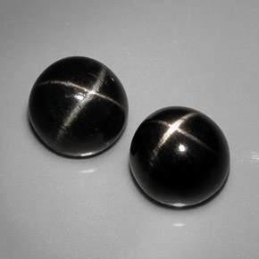 Achetez naturel ct noir diopside étoilé gems, coupe roude, en provenance inde chez gemselect. en stock, livraison internationale!