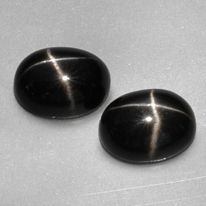 Achetez naturel ct noir diopside étoilé gems, coupe ovale, en provenance inde chez gemselect. en stock, livraison internationale!