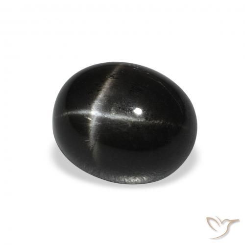 Diopside étoilé Noire naturelle ovale, 4.97 ct, Opaque