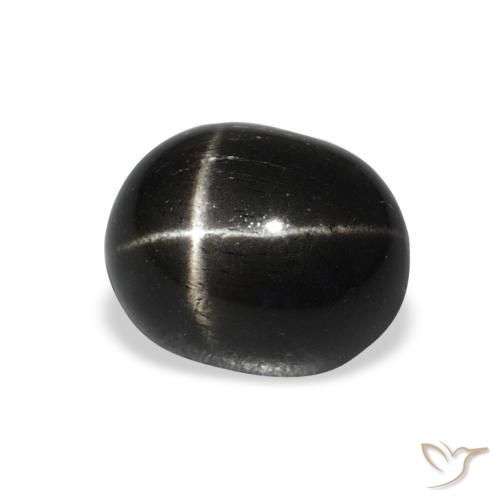 Diopside étoilé Noire naturelle ovale, 4.60 ct, Opaque