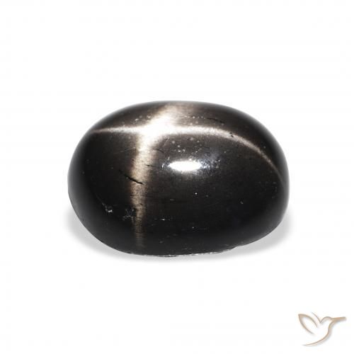 Diopside étoilé Noire naturelle ovale, 4.44 ct, Opaque