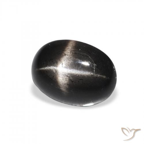 Diopside étoilé Noire naturelle ovale, 1.82 ct, Opaque