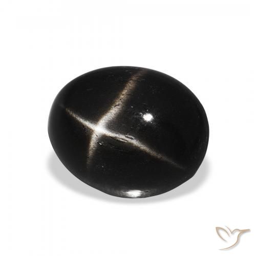 Diopside étoilé Noire naturelle ovale, 4.05 ct, Opaque