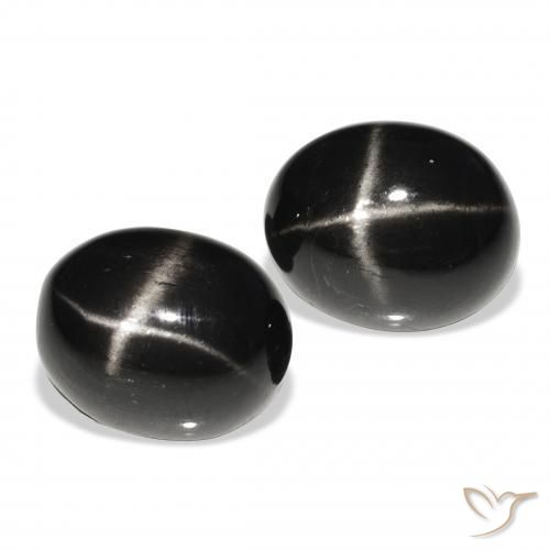 Shop natural 10.35ct Noire Diopside étoilé gems, ovale, from Inde at GemSelect. In stock, global shipping!