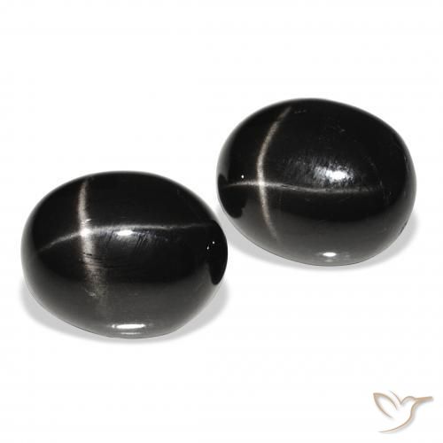 Shop natural 8.10ct Noire Diopside étoilé gems, ovale, from Inde at GemSelect. In stock, global shipping!