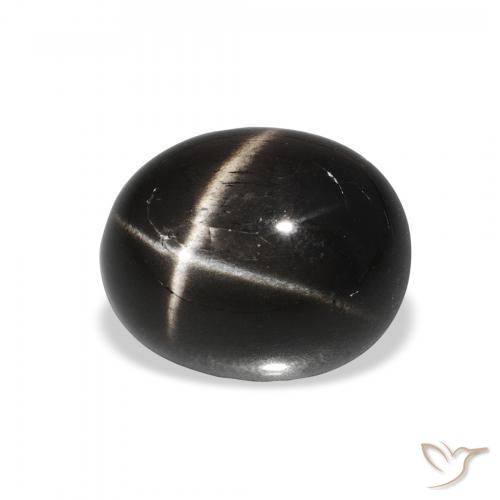 Diopside étoilé Noire naturelle ovale, 4.25 ct, Opaque