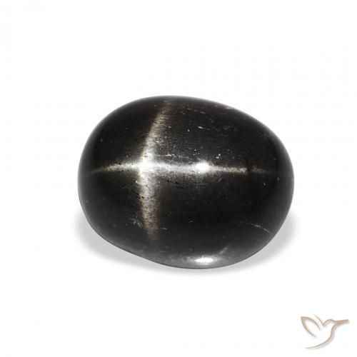 Diopside étoilé Noire naturelle ovale, 3.85 ct, Opaque