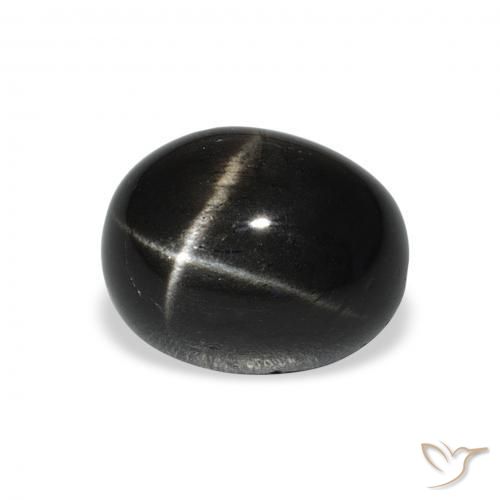 Diopside étoilé Noire naturelle ovale, 4.91 ct, Opaque
