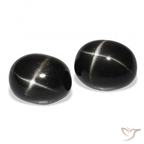 Shop natural 12.73ct Noire Diopside étoilé gems, ovale, from Inde at GemSelect. In stock, global shipping!
