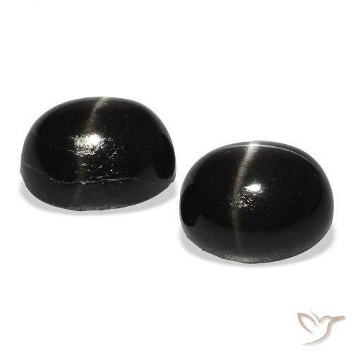 Shop natural 12.73ct Noire Diopside étoilé gems, ovale, from Inde at GemSelect. In stock, global shipping!