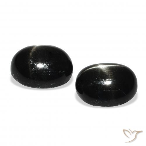 Shop natural 9.43ct Noire Diopside étoilé gems, ovale, from Inde at GemSelect. In stock, global shipping!