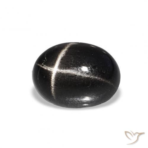 Diopside étoilé Noire naturelle ovale, 1.73 ct, Transparent