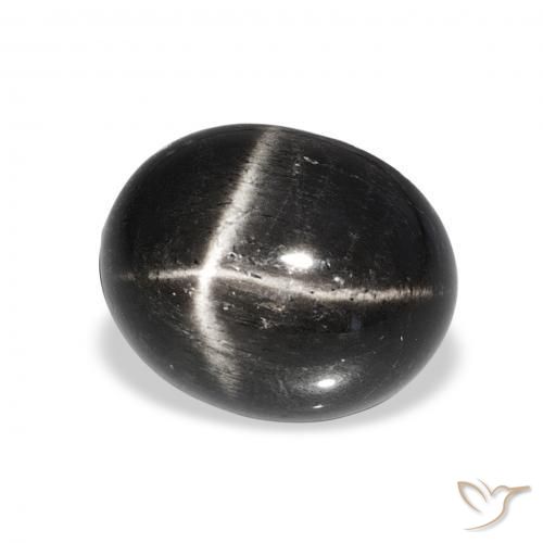 Diopside étoilé Noire naturelle ovale, 6.01 ct, Opaque