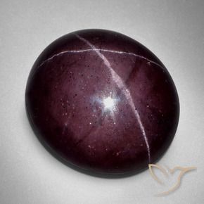 Grenat étoilé Rouge foncé naturelle ovale, 57.41 ct, Opaque