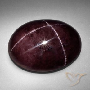 Grenat étoilé Rouge foncé naturelle ovale, 71.36 ct, Opaque