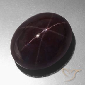 Grenat étoilé Rouge acajou naturelle ovale, 71.96 ct, Opaque