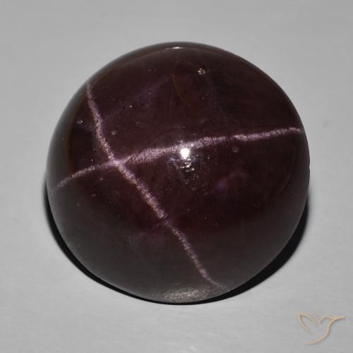 Grenat étoilé Rouge foncé naturelle ovale, 63.29 ct, Opaque
