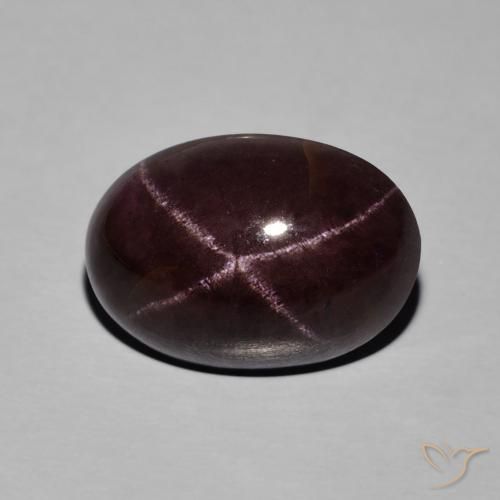 Grenat étoilé rouge naturelle coupe ovale, 13,88 ct, opaque