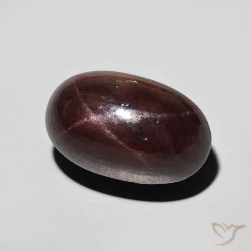 Grenat étoilé Rouge foncé naturelle ovale, 11.47 ct, Opaque