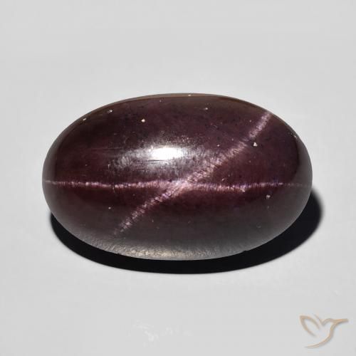 Grenat étoilé Rouge foncé naturelle ovale, 15.32 ct, Opaque